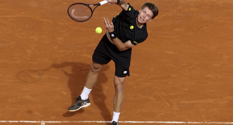 Илья Ивашко добрался до четвертьфинала ATP в Женеве, где сразится с 9-й ракеткой мира. На победу над Фрицем дают 3,5