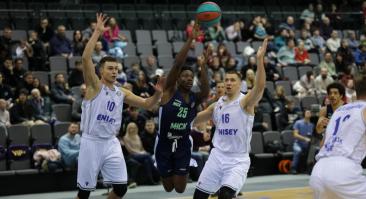 БК «Минск» проведет второй матч сезона 23/24 в Лиге ВТБ. Столичный коллектив – безнадежный аутсайдер матча против «Енисея» за 7,3