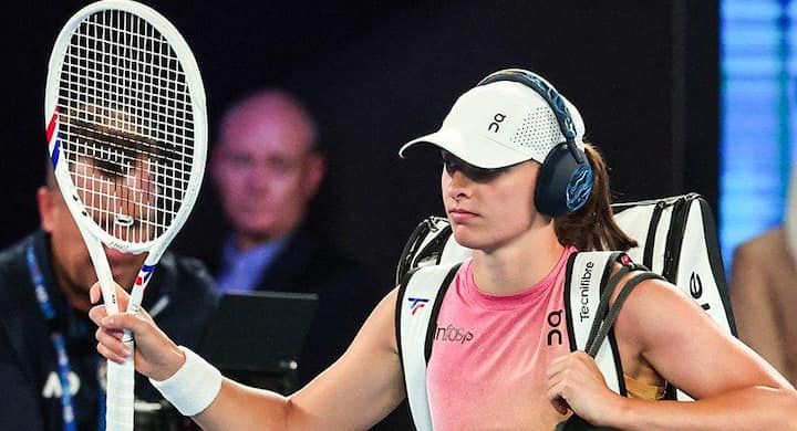 Сенсационное поражение Швентек изменило статус Соболенко на Australian Open 2025