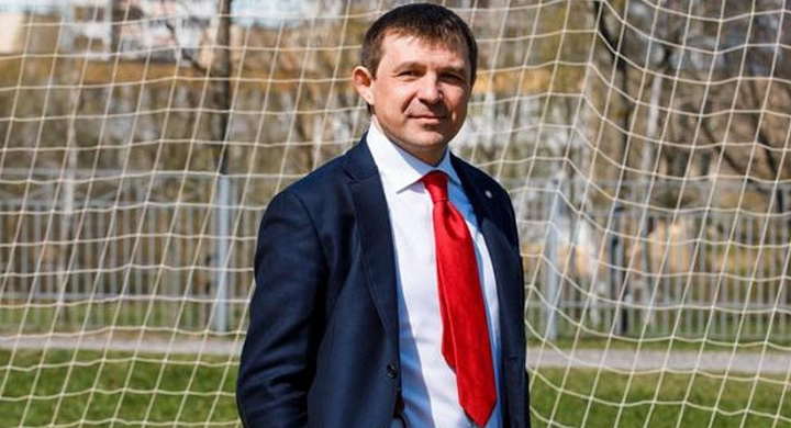 Виталий Кутузов: «Нам нужна еврокубковая осень, чтобы влюблять в футбол новых мальчишек»