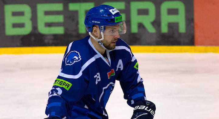 Известный белорусский хоккеист завершил карьеру в 36 лет