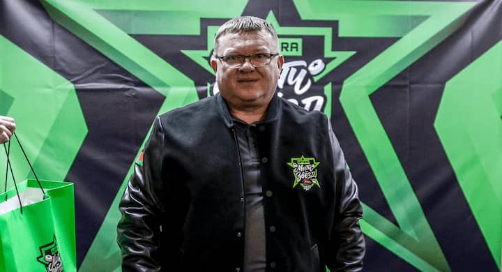 Дмитрий Кравченко: «Зритель вернется домой с классными эмоциями — увидел хоккей, потанцевал, попел»