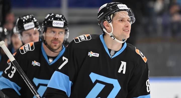 Нападающий минского «Динамо» Шипачев набрал 1000-е очко в КХЛ. Букмекеры давали на это кэф 1.45