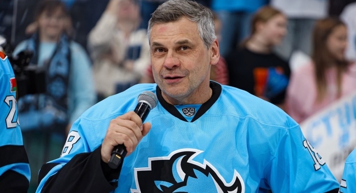 «Темпераментные болельщики дают энергию». Квартальнов прокомментировал победу над «Локомотивом»