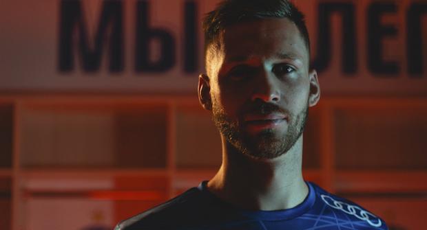 Алексей Иванов